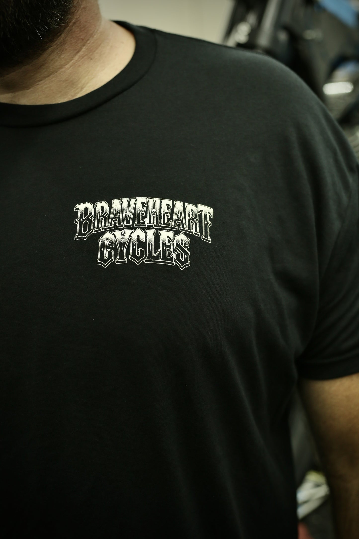 BHC CHAINS TEE