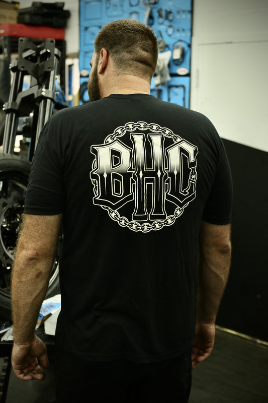 BHC CHAINS TEE